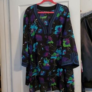 Plus Size Women's blouse